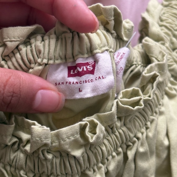 levis lime crop top - Picture 2 of 3